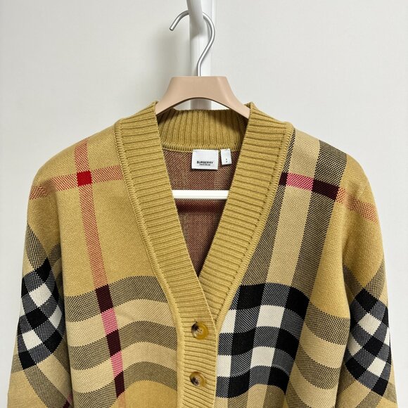 Burberry Cardigan in Check Technical Merino Wool Jacquard - Picture 5 of 14